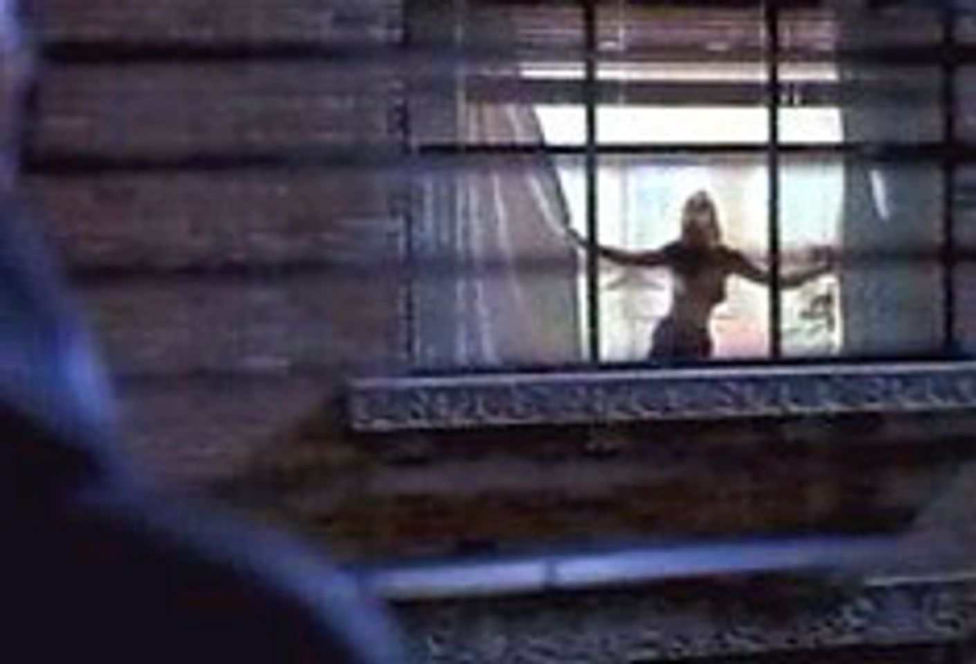 Cell Phone Rig Spied on Showering Women: Report