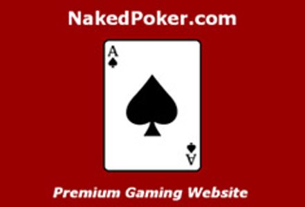 Nakedpoker.com Draws Players in with Playmates