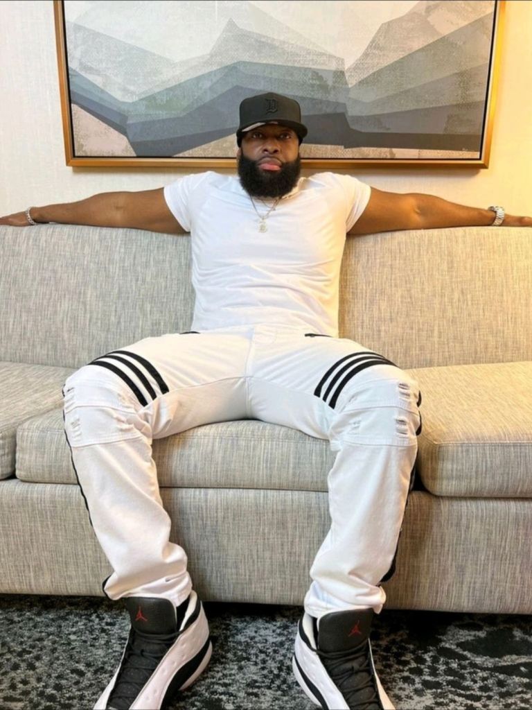 ChocolateBeast (Chocolatebeastaz)