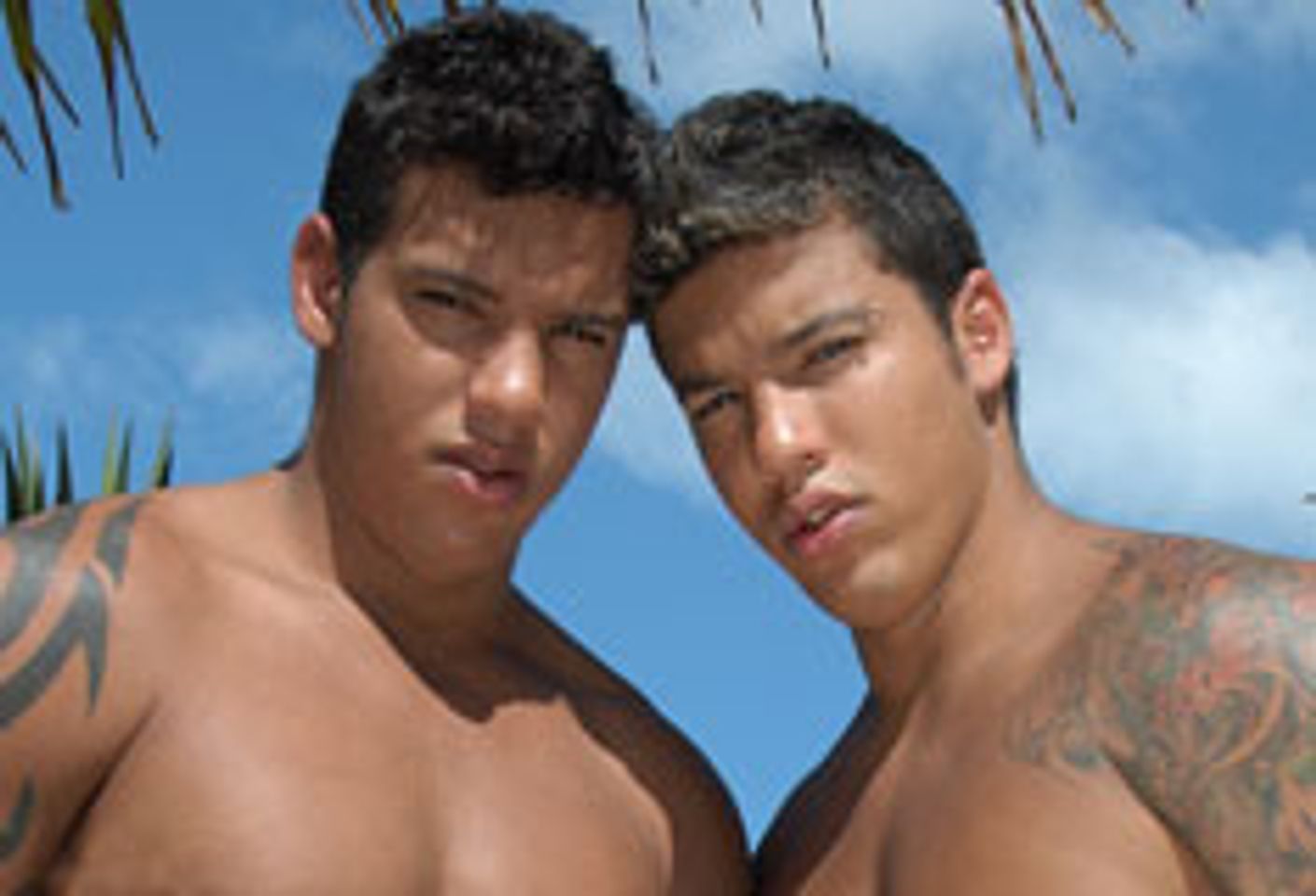 Fresh Off the Bus: Caio Carvalho, Carlos Carvalho