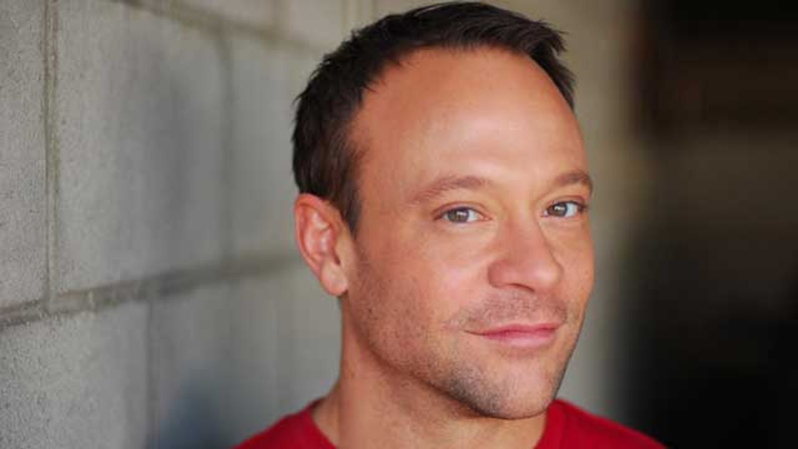 Kurt Lockwood Performs Comedy Stand-Up in March, April