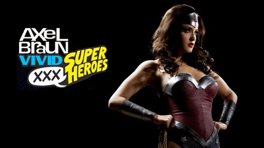 ‘Wonder Woman XXX’ Costume Spawns Admiration