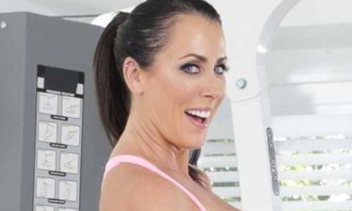 Reagan Foxx Featured At Naughty America’s My Friend’s Hot Mom