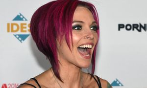Meet Anna Bell Peaks at Her Own AEE Booth