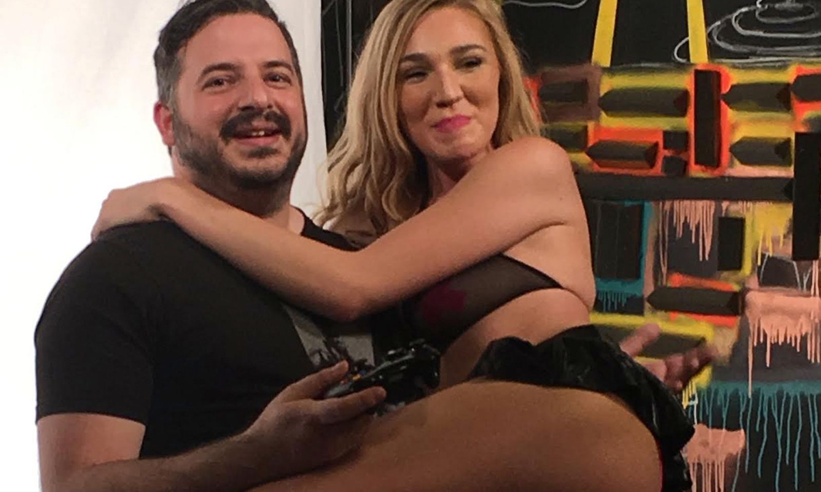 Gamer Up Comedy Video Features Kendra Sunderland