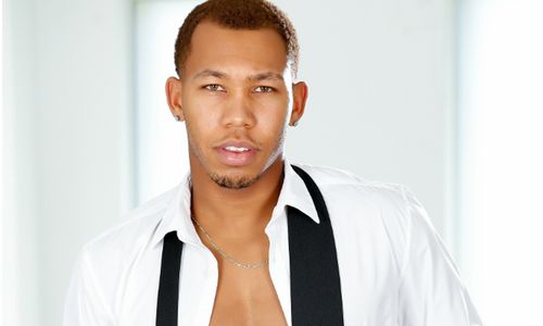 Ricky Johnson Gets Down with Sexual Healing on Babes.com