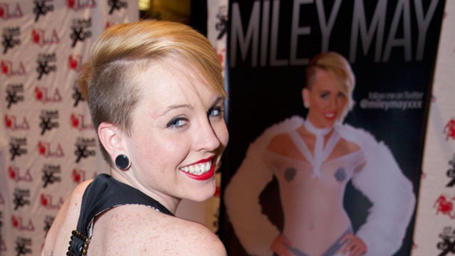 Miley May Performs Free Livecam Show Today on Porn.com