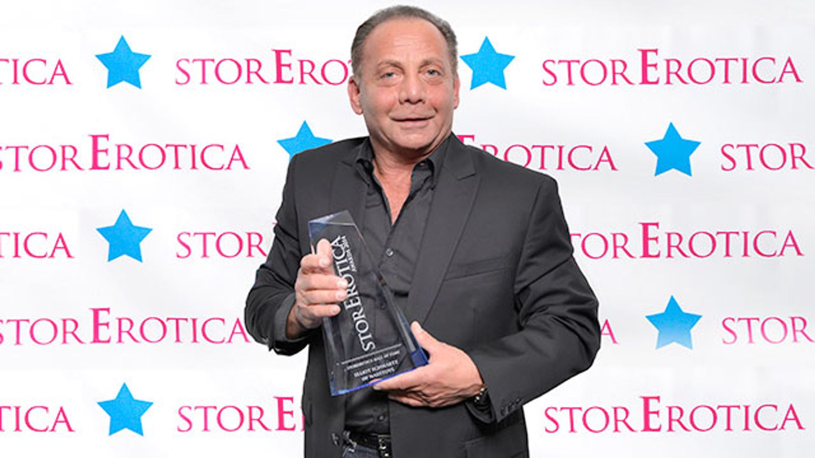 Nasstoys' Elliot Schwartz Receives Lifetime Achievement Award