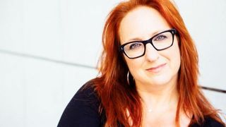 Sexuality Expert Elle Chase Signs Deal to Pen Plus-Size Sex Book