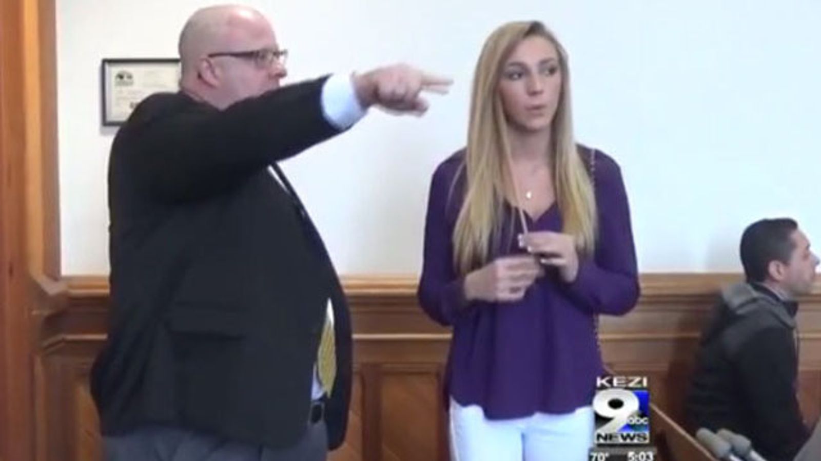 ‘Library Girl’ Kendra Sunderland Pleads Guilty to Public Indecency