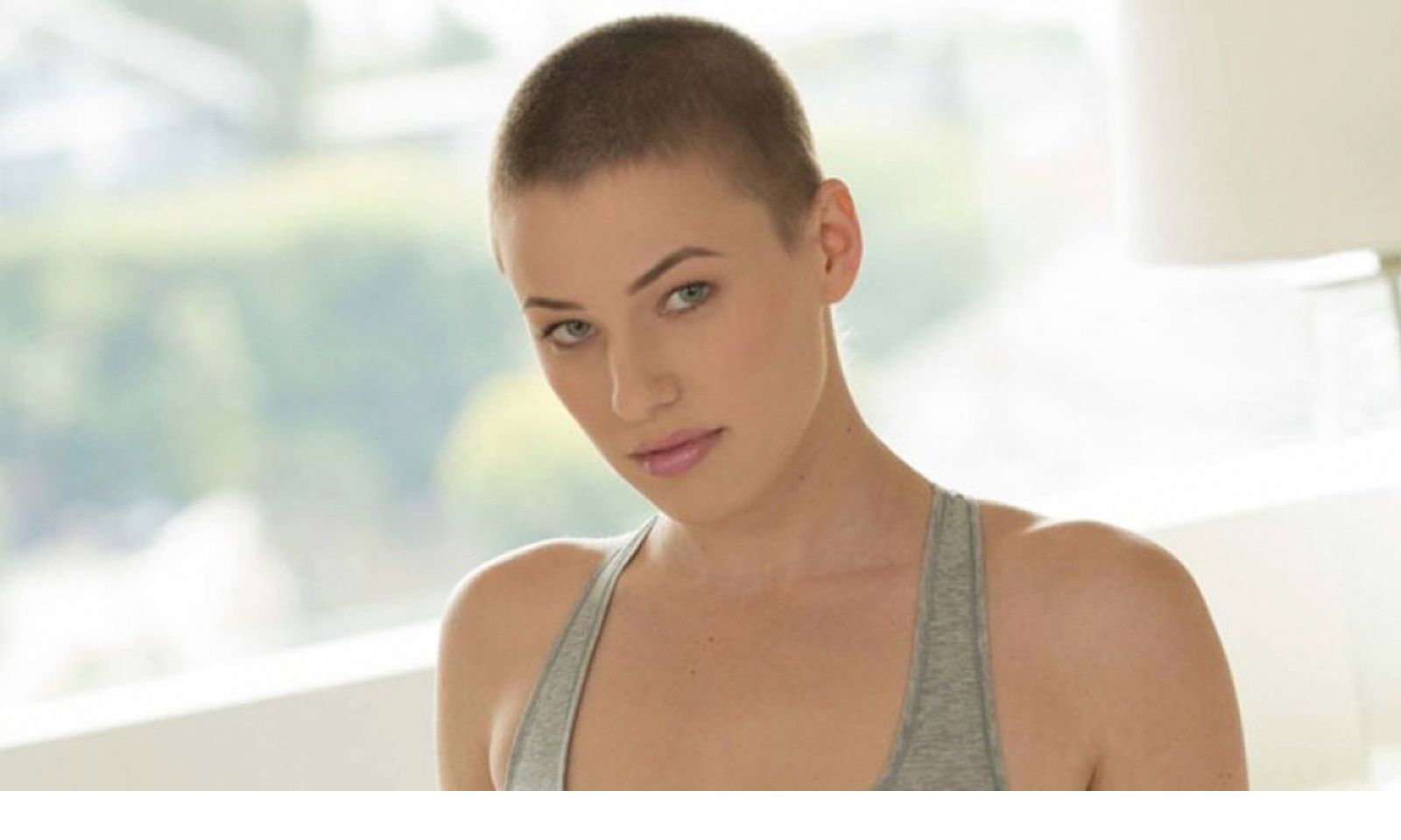 Riley Nixon Earns First AVN Awards Nomination