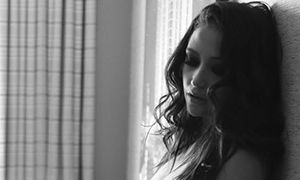 Avi Love Featured In 2 New Bush Scenes