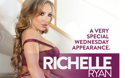 Richelle Ryan to Perform Hump Day Show at Gossip in LI