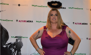 Kimmie KaBoom Wins BBW of the Year from the Inked Awards