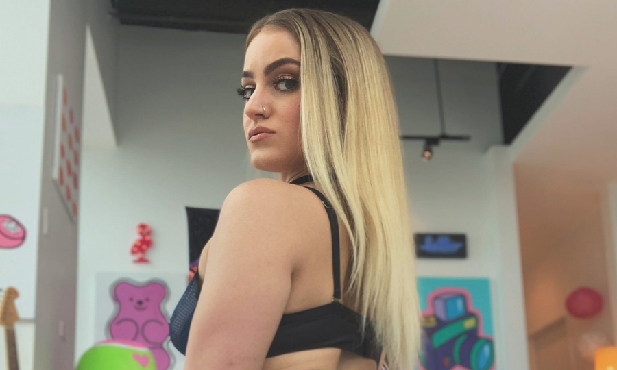 Kenzie Madison Nominated for Hottest Newcomer at AVN Awards