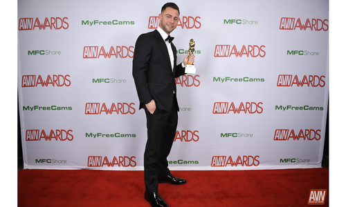 Seth Gamble Takes Best Actor Honors at 2019 AVN Awards