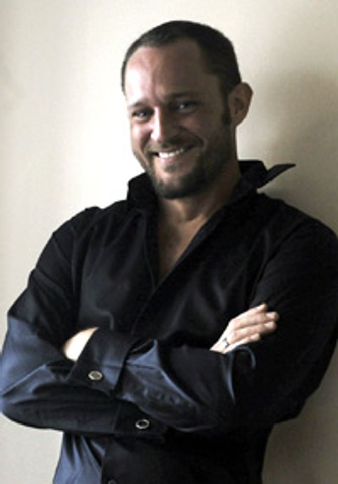 Performer Alec Knight Receives Three 2012 AVN Nominations
