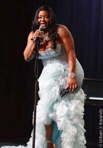 TS Madison Takes Home Exxxotica TS Fan Favorite Award