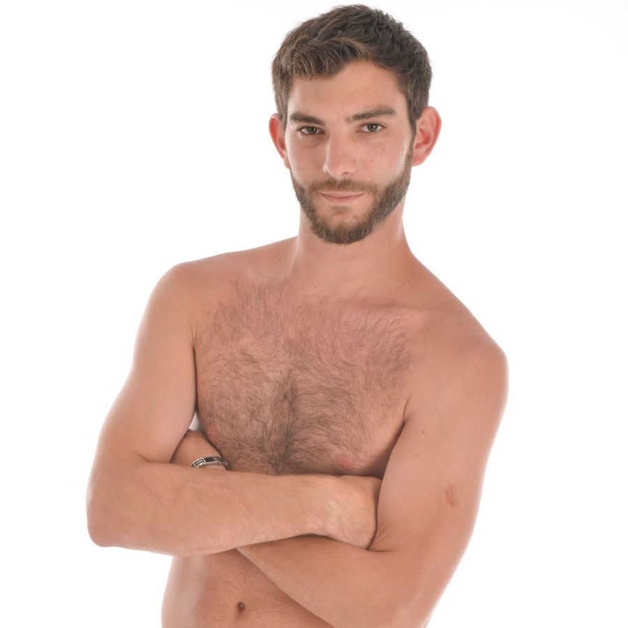 Logan long. Logan long actor. Длинный Логан актер. Логан Лонг актер размер